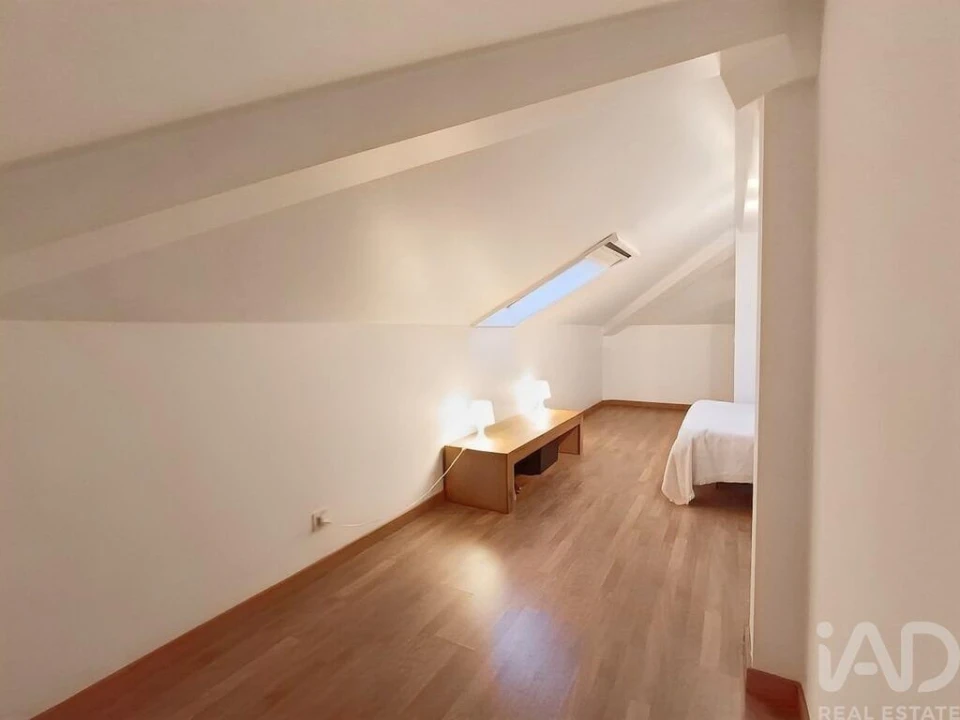 Apartamento T3 para Venda em Atouguia da Baleia Foto 17