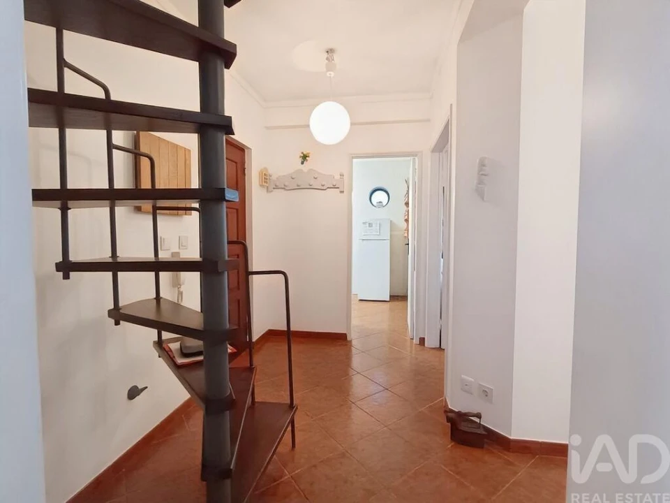 Apartamento T3 para Venda em Atouguia da Baleia Foto 22