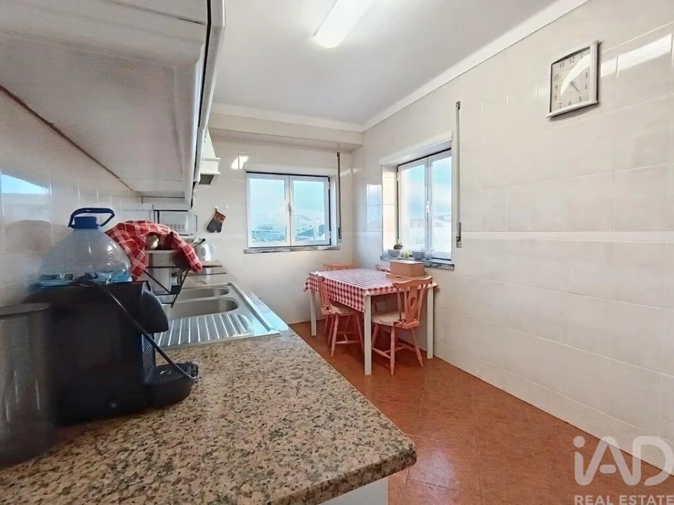 Apartamento T3 para Venda em Atouguia da Baleia Foto 5