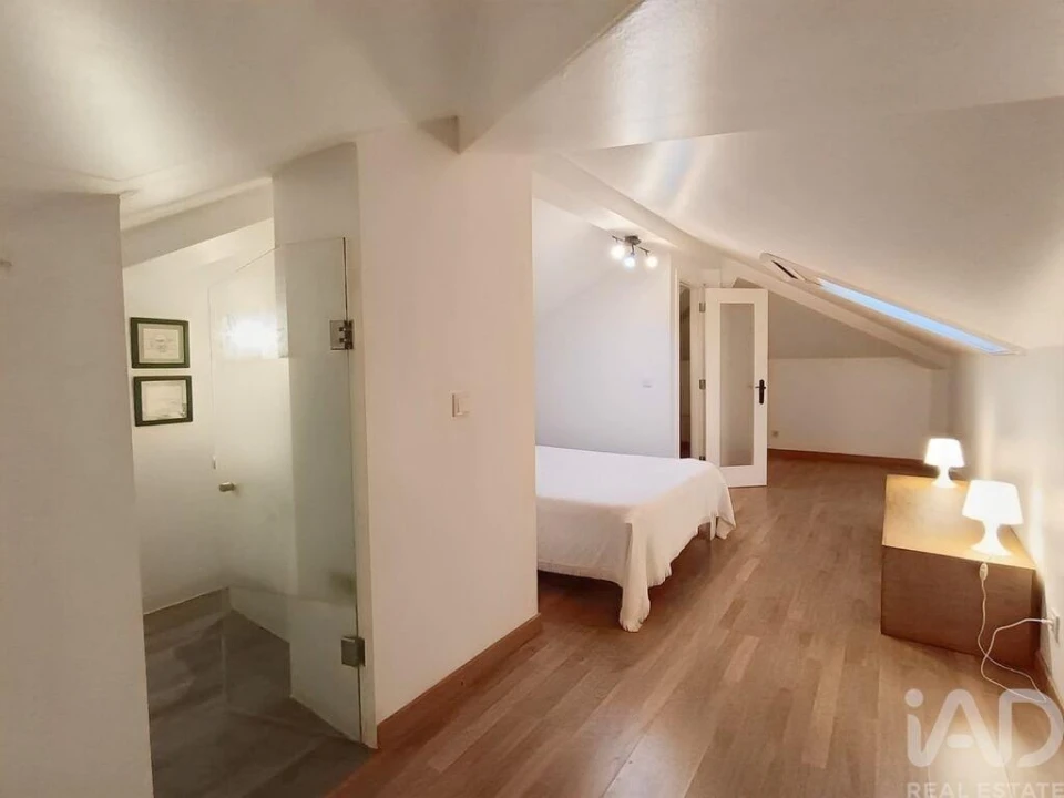 Apartamento T3 para Venda em Atouguia da Baleia Foto 14