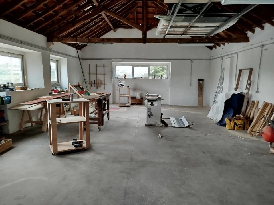 Armazém para Arrendamento em Almargem do Bispo, Pêro Pinheiro e Montelavar Foto 1