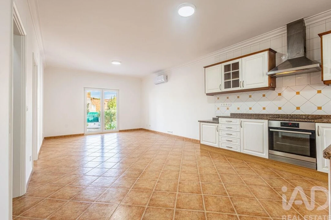 Moradia T2 para Venda em Roliça Foto 24