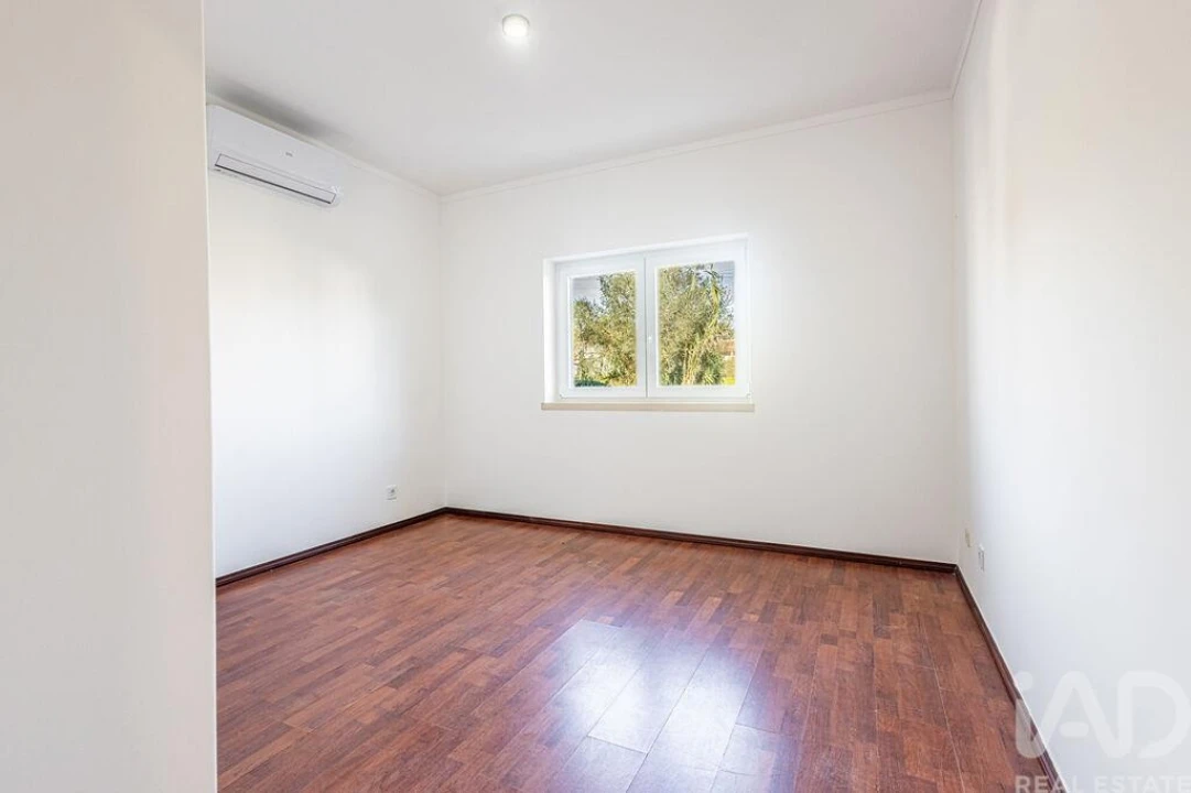 Moradia T2 para Venda em Roliça Foto 33