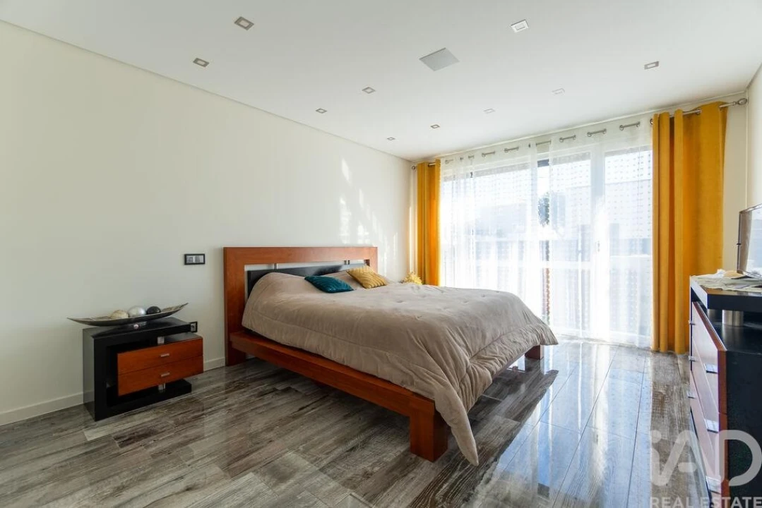 Moradia T6 para Venda em União das Freguesias de Setúbal Foto 14