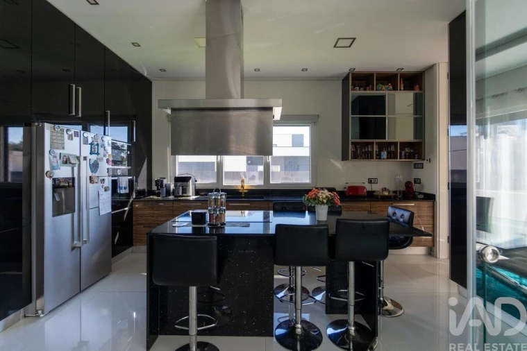 Moradia T6 para Venda em União das Freguesias de Setúbal Foto 31