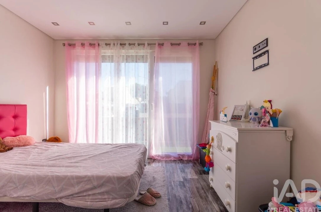 Moradia T6 para Venda em União das Freguesias de Setúbal Foto 21