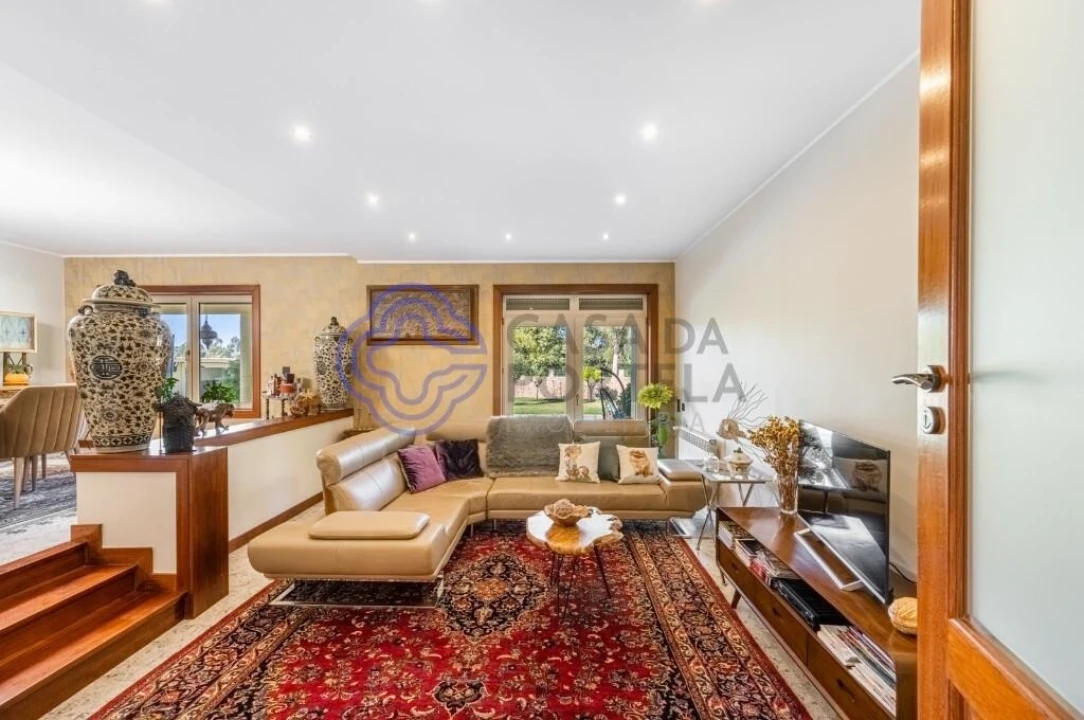 Moradia T5 para Venda em Modivas Foto 14