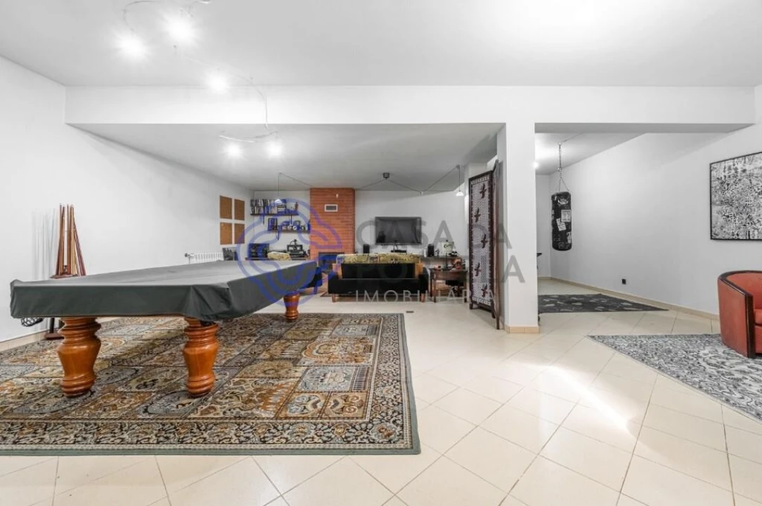 Moradia T5 para Venda em Modivas Foto 38