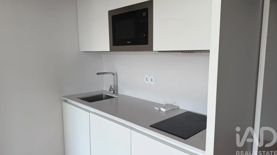 Apartamento T1 para Arrendamento em Estrela Foto 2