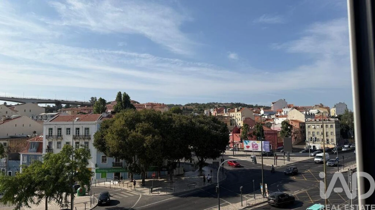 Apartamento T1 para Arrendamento em Estrela Foto 9