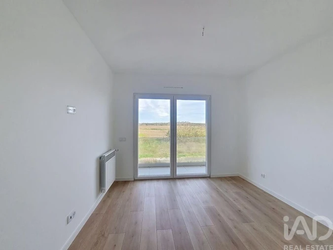 Moradia T3 para Venda em Silveira Foto 21