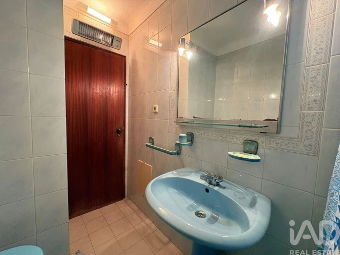 Apartamento T2 para Venda em Lagos (São Sebastião e Santa Maria) Foto 35