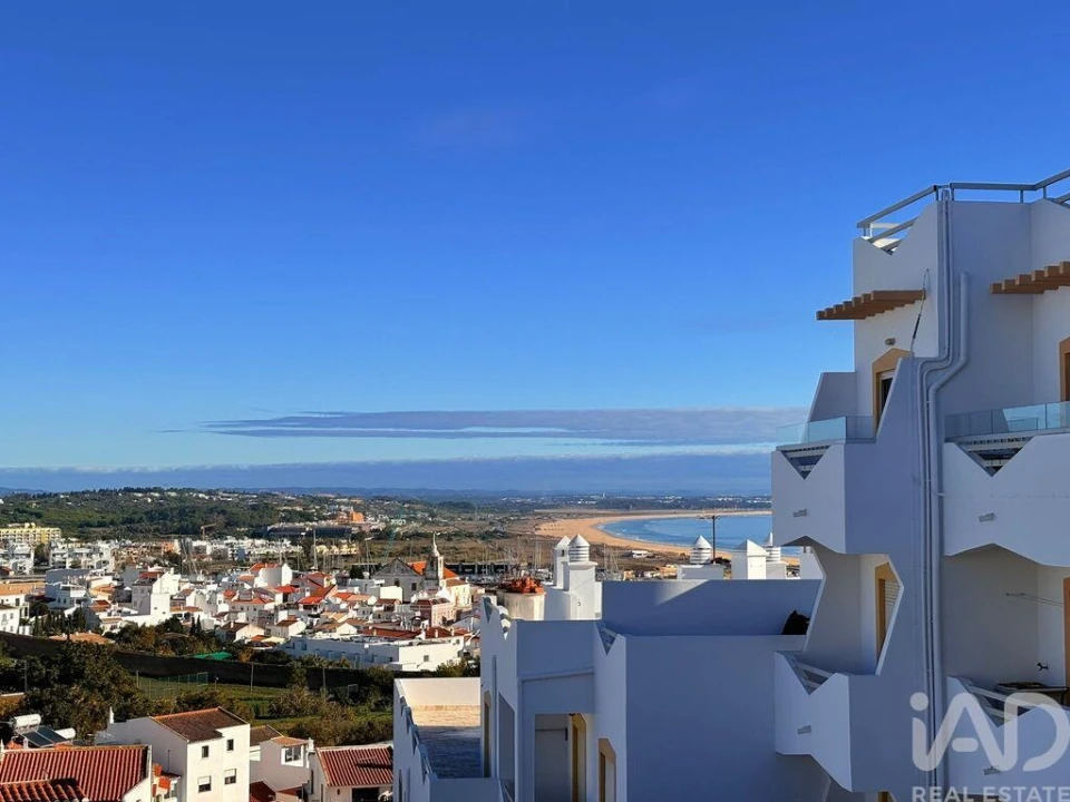 Apartamento T2 para Venda em Lagos (São Sebastião e Santa Maria) Foto 1