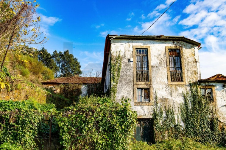 Moradia T3 para Venda em Refojos de Basto, Outeiro e Painzela