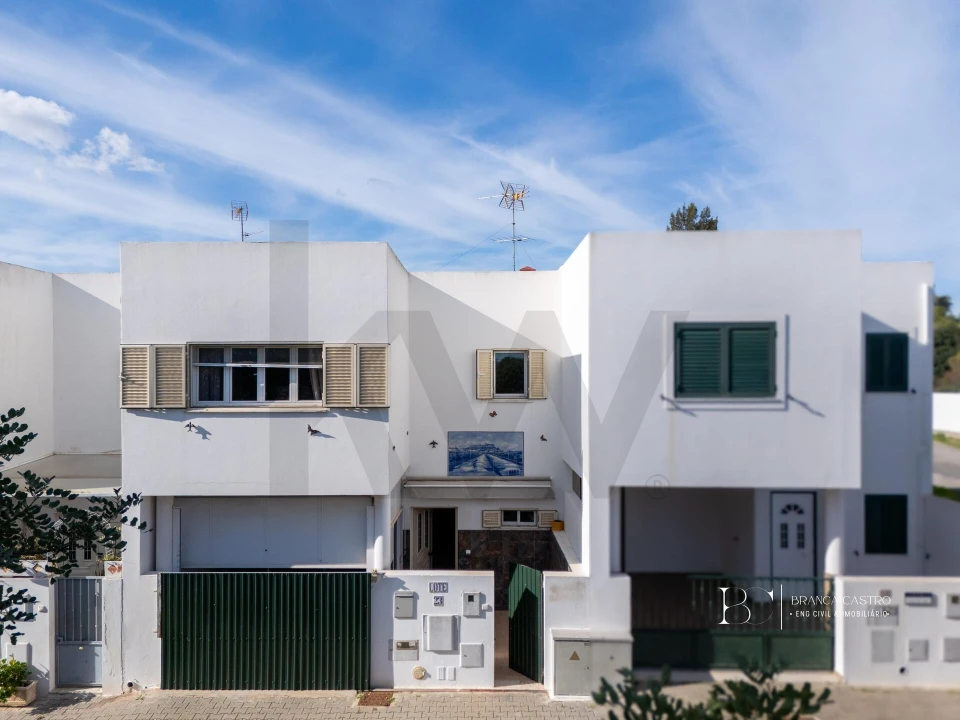 Moradia T3 para Venda em Castro Marim Foto 1