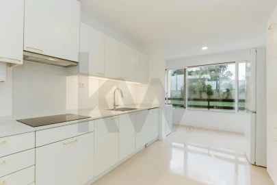 Apartamento T3 para Arrendamento em Avenidas Novas