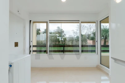 Apartamento T3 para Arrendamento em Avenidas Novas