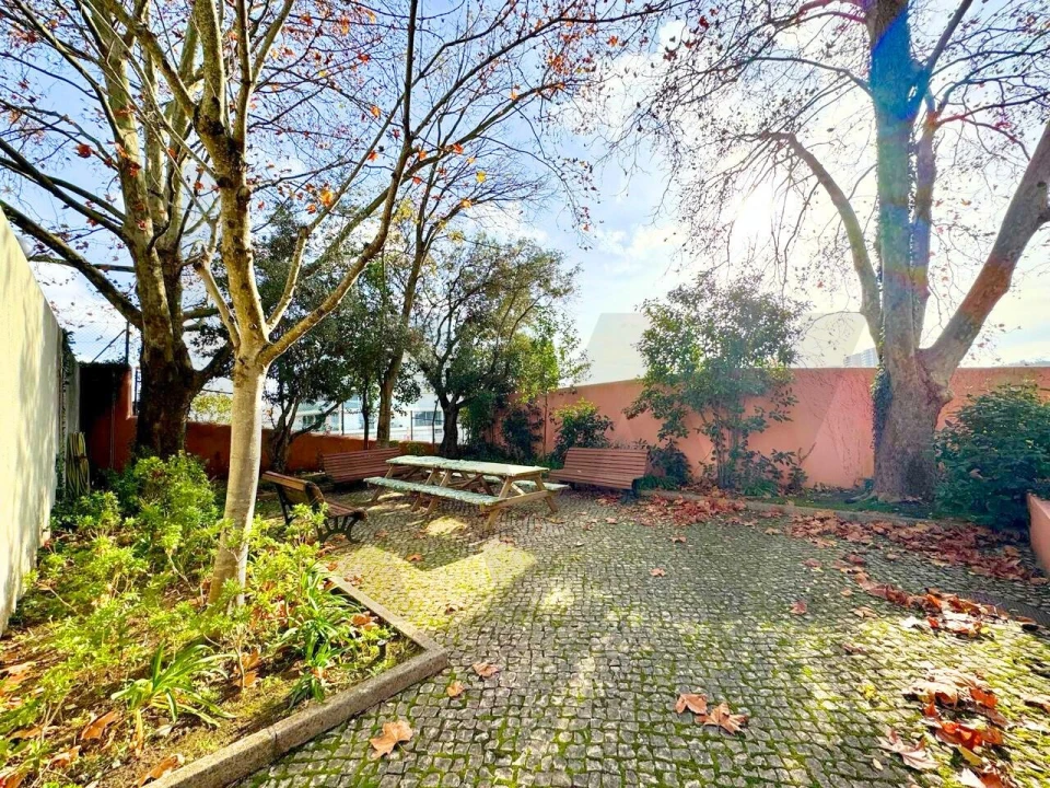 Apartamento T3 para Arrendamento em Avenidas Novas Foto 36