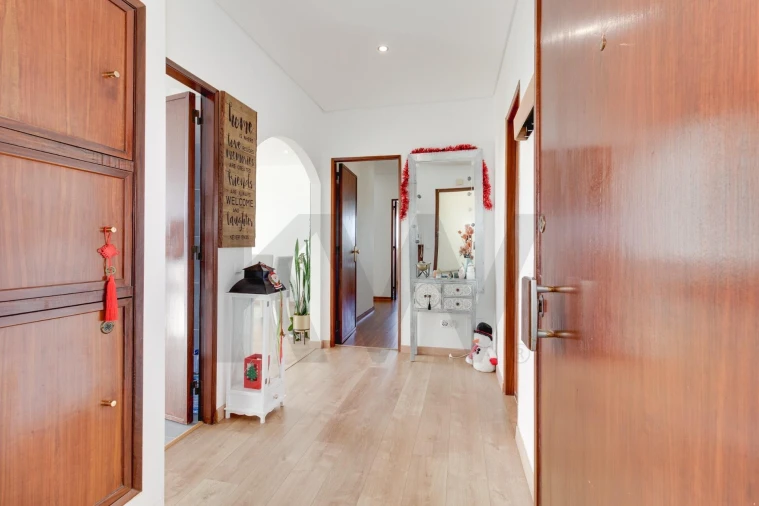 Apartamento T3 para Venda em Oeiras e São Julião da Barra, Paço de Arcos e Caxias Foto 11