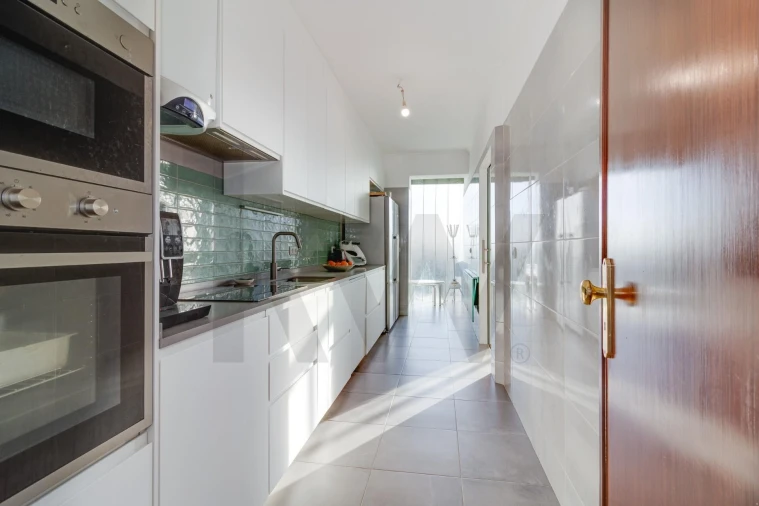 Apartamento T3 para Venda em Oeiras e São Julião da Barra, Paço de Arcos e Caxias Foto 2