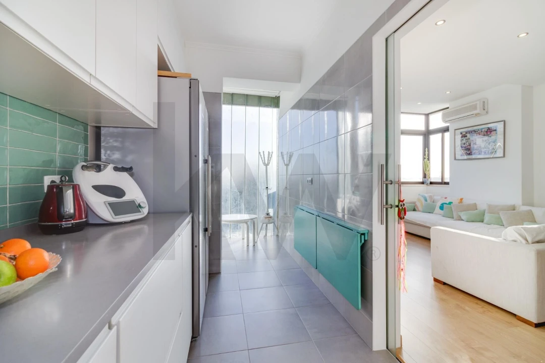 Apartamento T3 para Venda em Oeiras e São Julião da Barra, Paço de Arcos e Caxias Foto 1