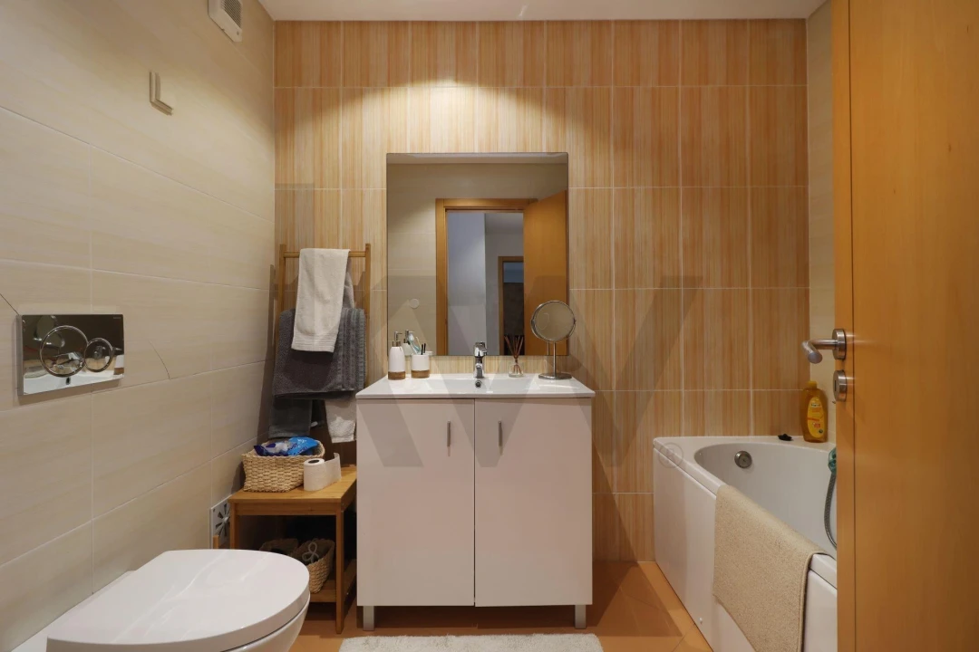 Apartamento T2 para Venda em Venteira Foto 13