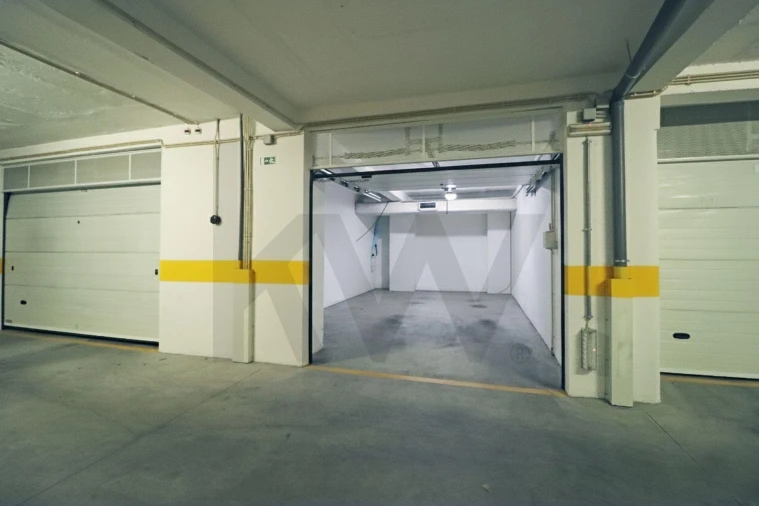 Apartamento T2 para Venda em Venteira Foto 33