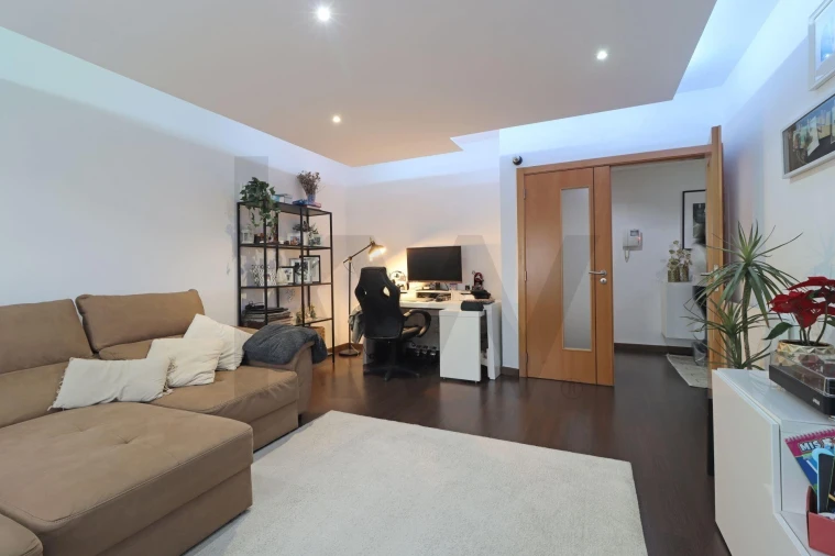 Apartamento T2 para Venda em Venteira Foto 1