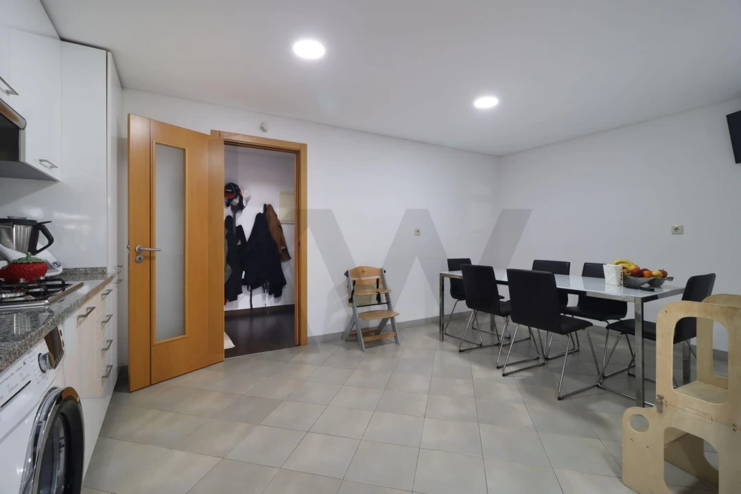 Apartamento T2 para Venda em Venteira Foto 10