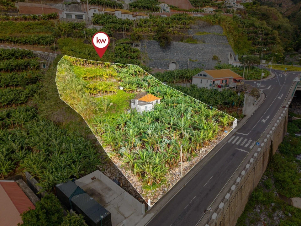 Terreno para Venda em Madalena do Mar Foto 1