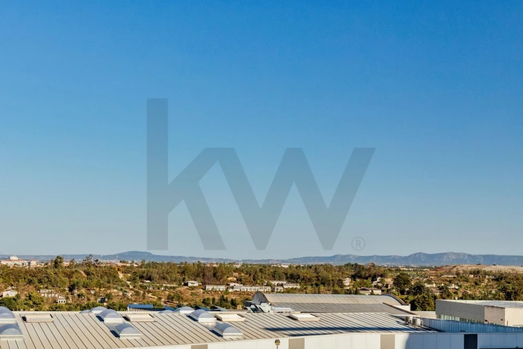 Apartamento T2 para Venda em Corroios Foto 2