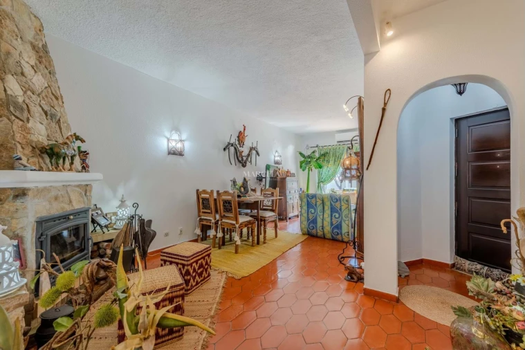 Moradia T3 para Venda em Lagos (São Sebastião e Santa Maria) Foto 8