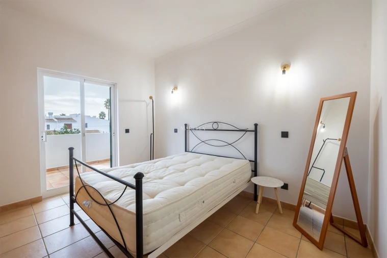 Moradia T3 para Venda em Luz Foto 19