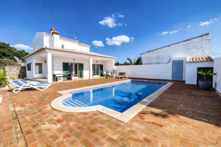 Moradia T3 para Venda em Luz Foto 2