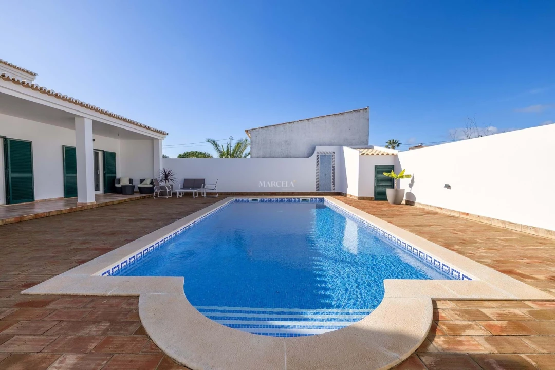 Moradia T3 para Venda em Luz Foto 27