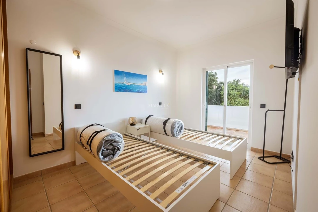 Moradia T3 para Venda em Luz Foto 13