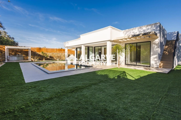 Moradia T3 para Venda em Loule (São Clemente) Foto 1