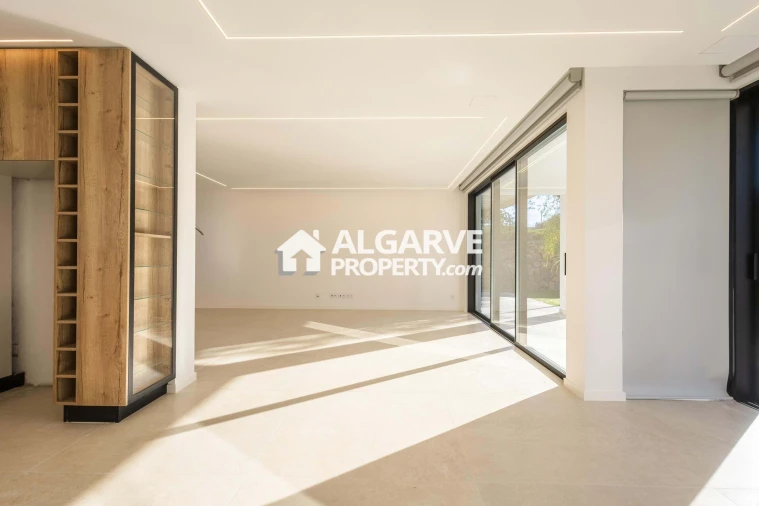 Moradia T3 para Venda em Loule (São Clemente) Foto 17