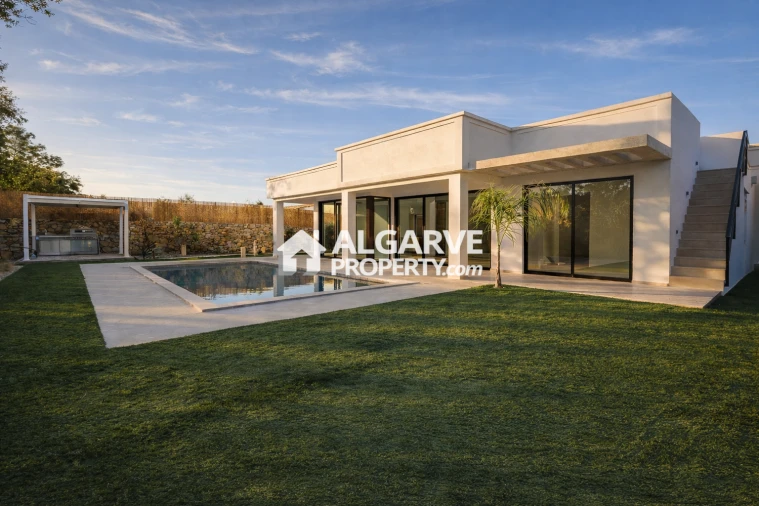 Moradia T3 para Venda em Loule (São Clemente) Foto 44