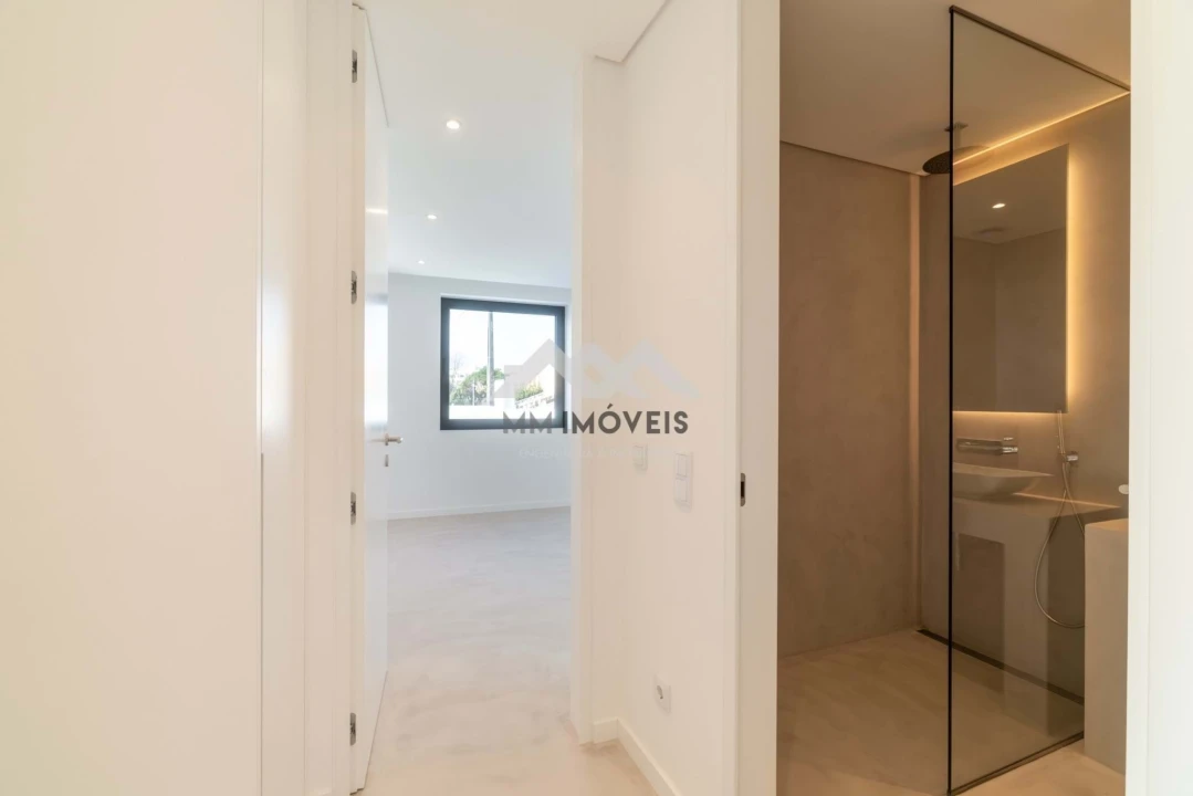 Moradia T3 para Venda em Santa Marinha e São Pedro da Afurada Foto 61