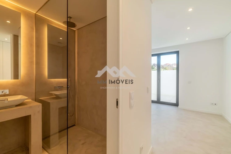 Moradia T3 para Venda em Santa Marinha e São Pedro da Afurada Foto 9