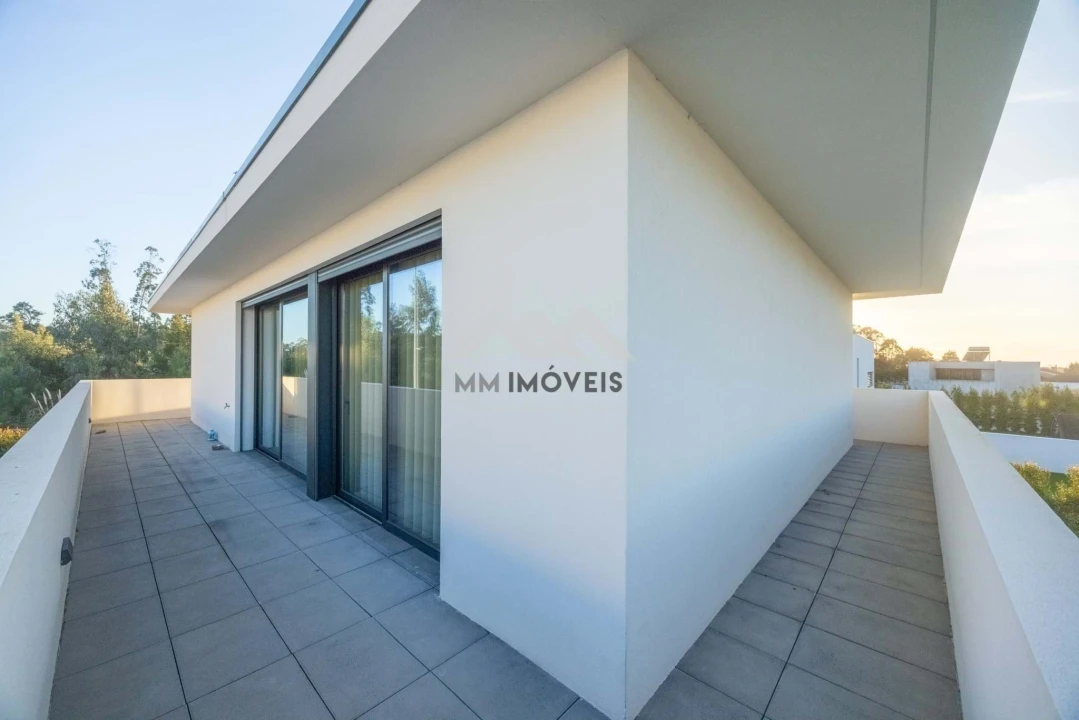 Moradia T3 para Venda em Vila Chã Foto 70