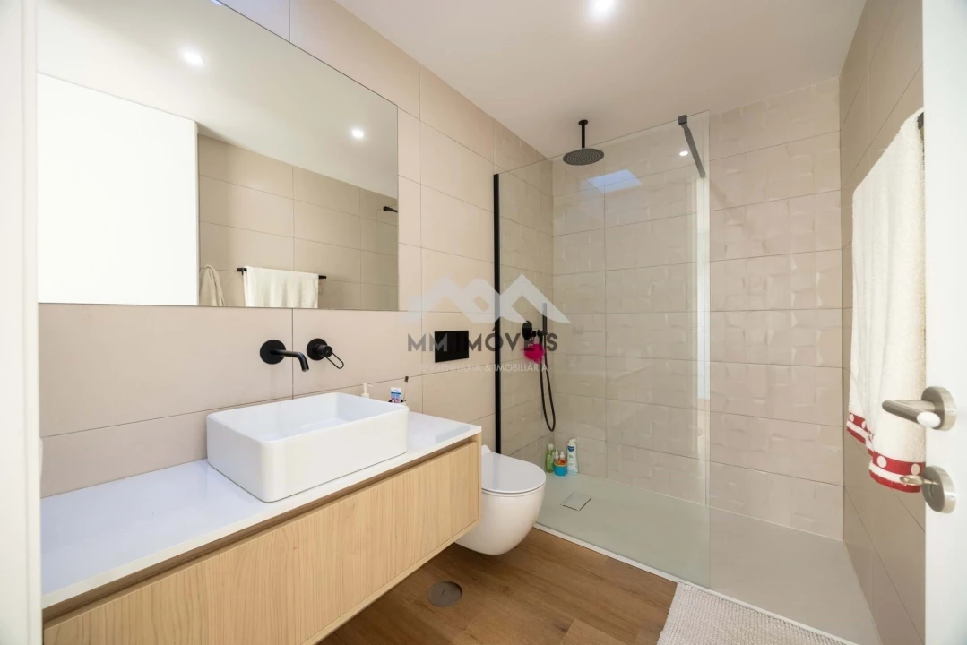 Moradia T3 para Venda em Vila Chã Foto 19