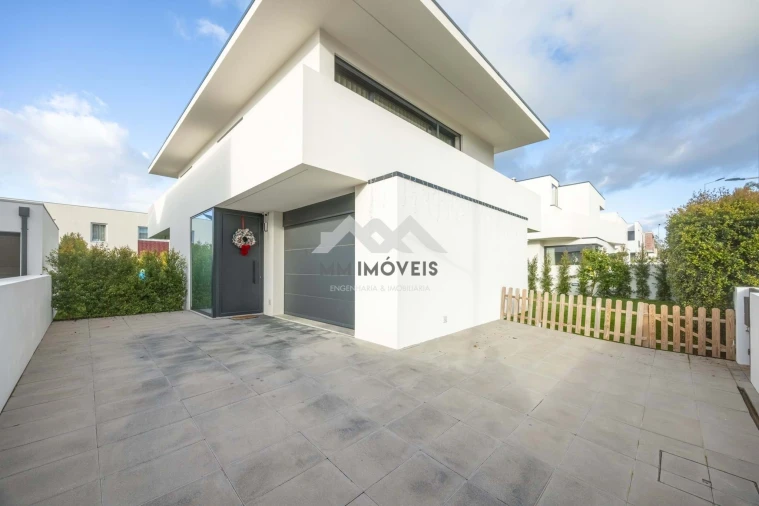 Moradia T3 para Venda em Vila Chã Foto 14