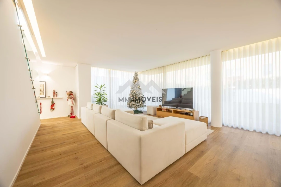 Moradia T3 para Venda em Vila Chã Foto 42