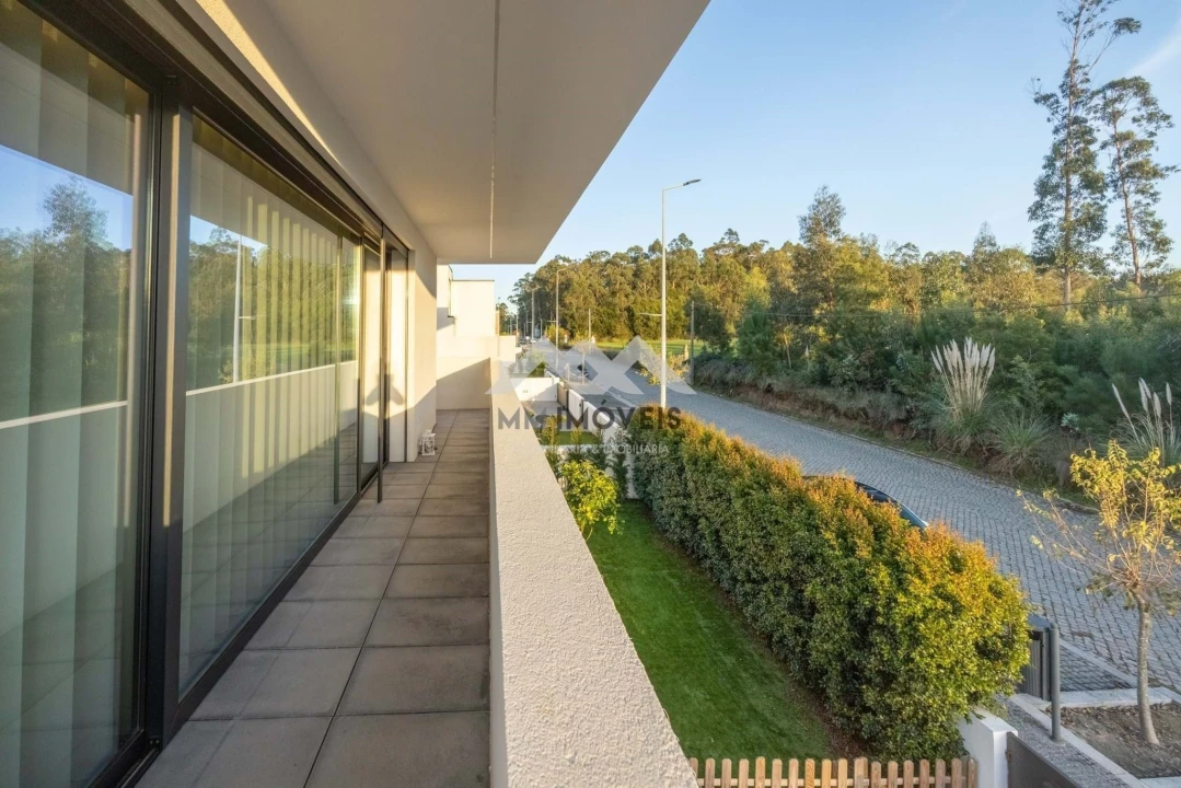 Moradia T3 para Venda em Vila Chã Foto 73