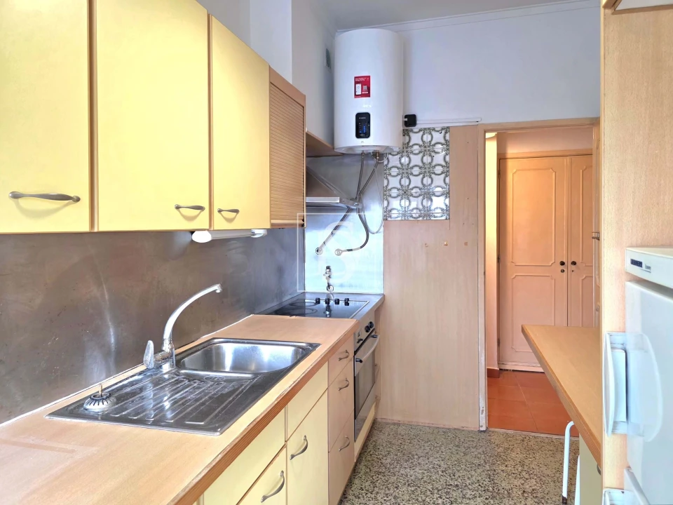 Apartamento T3 para Arrendamento em Oeiras e São Julião da Barra, Paço de Arcos e Caxias Foto 12