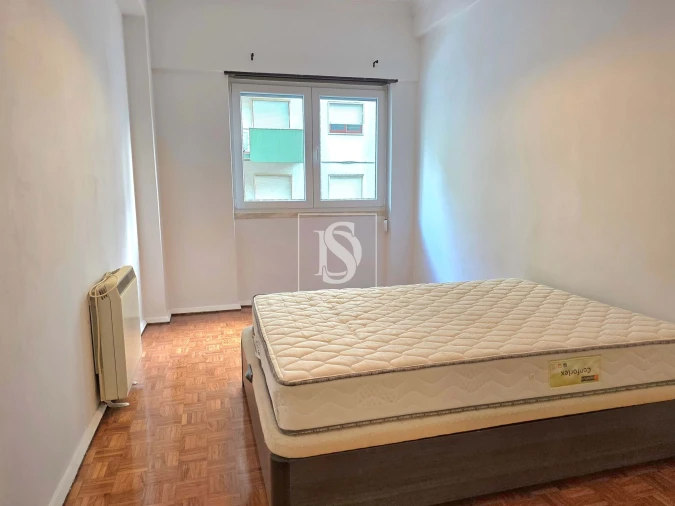 Apartamento T3 para Arrendamento em Oeiras e São Julião da Barra, Paço de Arcos e Caxias Foto 6