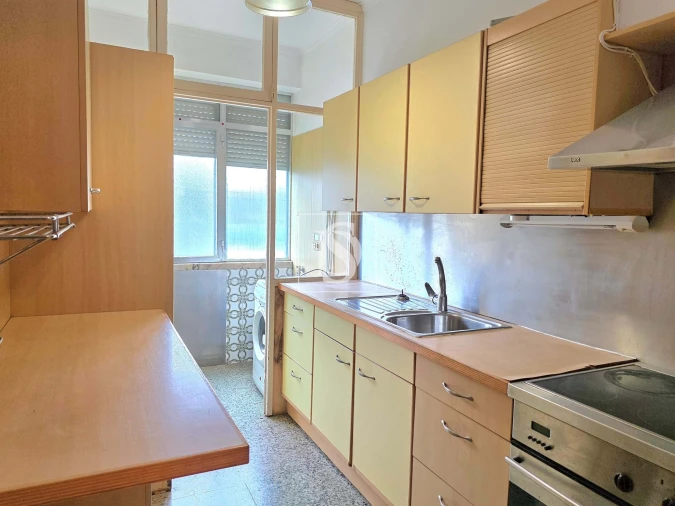 Apartamento T3 para Arrendamento em Oeiras e São Julião da Barra, Paço de Arcos e Caxias Foto 10