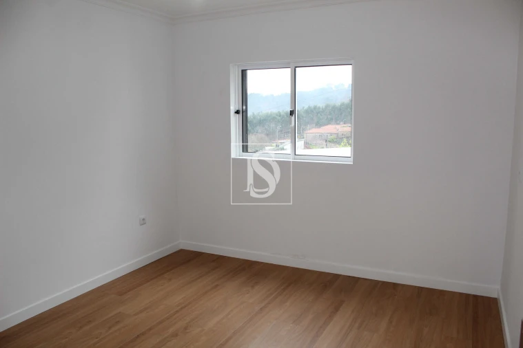 Moradia T2 para Venda em Cernadelo e Lousada (São Miguel e Santa Margarida) Foto 5